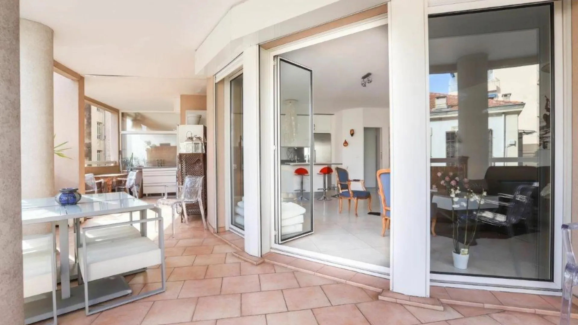 Indiana Apartment 2 Cannes